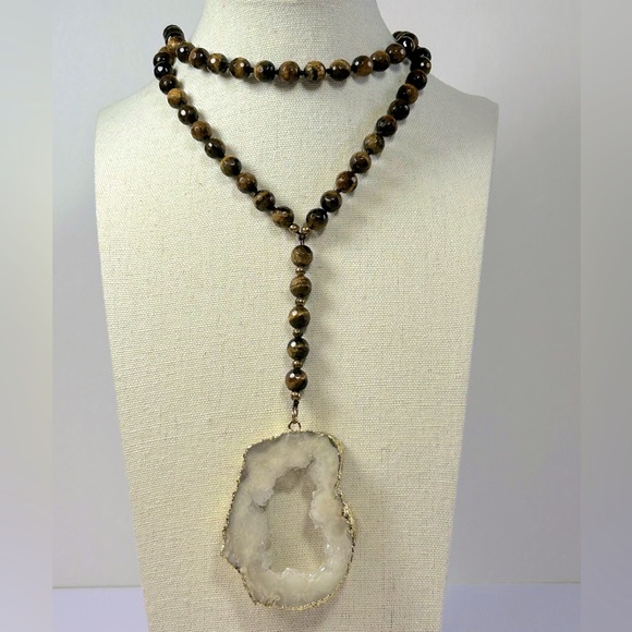 Vintage Hand-knotted Faceted Tiger’s Eye Gemstone Beaded Necklace Druzy Pendant - Picture 2 of 6